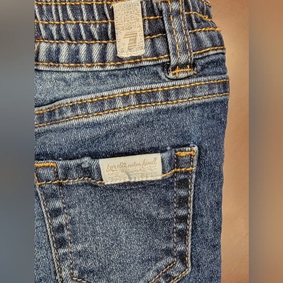 Seven for All Mankind Infant Jeans - Size 12M - Picture 8 of 9
